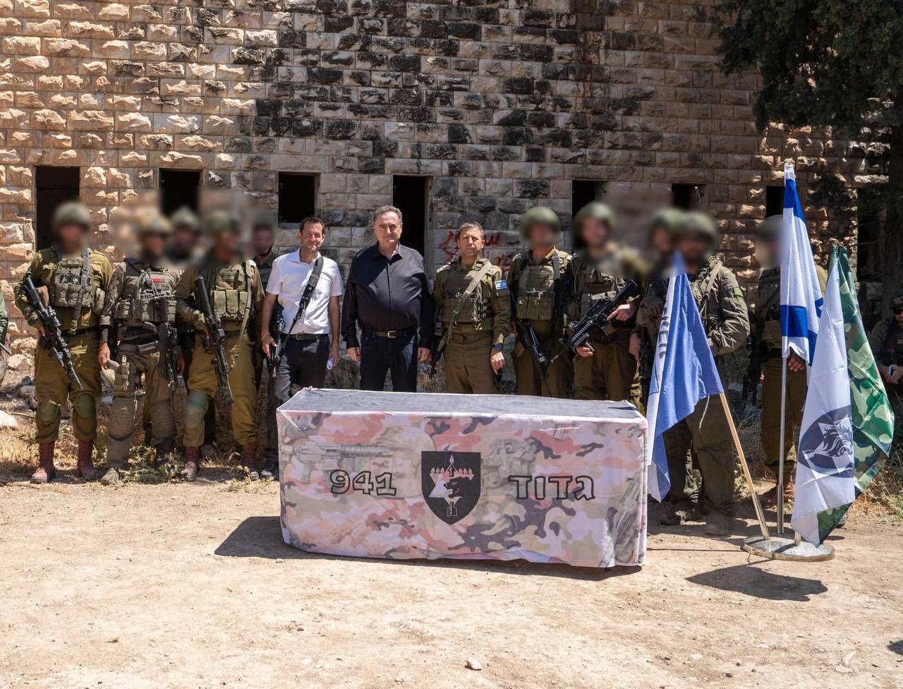 以军空袭哈马斯总部  以军增兵犹撒  约旦驱逐难民返叙  记者窃听总理会议 ...