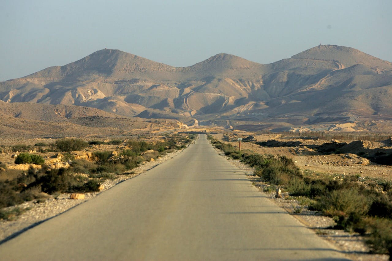 以色列国防军首次宣布，根据作战形势评估，达姆地区已关闭的徒步路线将向公众开放。 ... ...