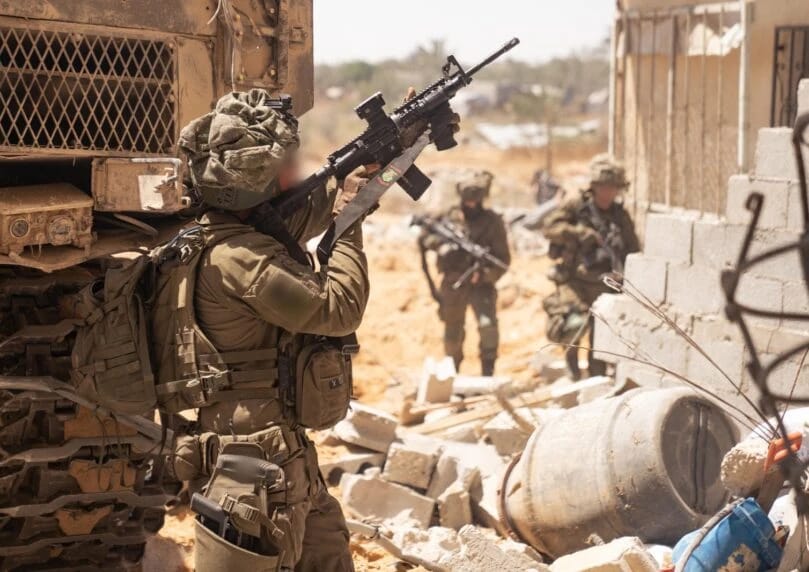 以空军在汗尤尼斯地区发动袭击，成功消灭了多名对以军构成威胁的恐怖分子。这实际上延续了哈马斯恐怖组织违 ...