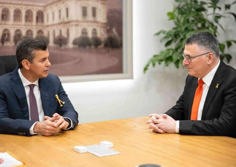 外长吉迪恩·萨尔在巴拉圭会见总统佩尼亚，讨论加强双边关系及中东、南美局势；两国今天将签署安全合作谅解 ...