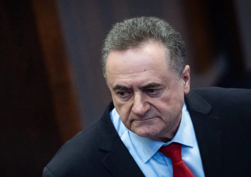 以色列国防部长卡茨向伊朗发出最后通牒，警告若其继续发展恐怖主义及核武器，以色列将实施更严厉的军事打击 ...